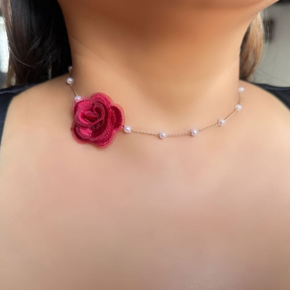 Collar floral bohemio elegante - Imagen 2