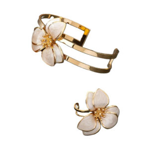 Set Pulcera y Anillo Floral Blanco